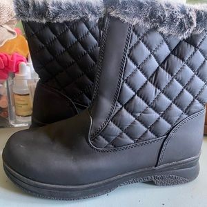 Winter boots
